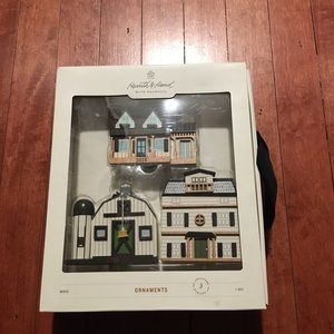 Heart & hand Christmas ornaments farmhouse barn